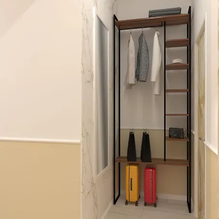 Bed Cinecitta' 4* Rome