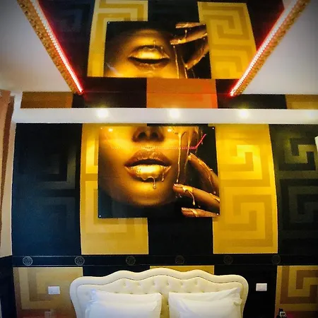 Oda ve Kahvaltı Bed Cinecitta' 4*