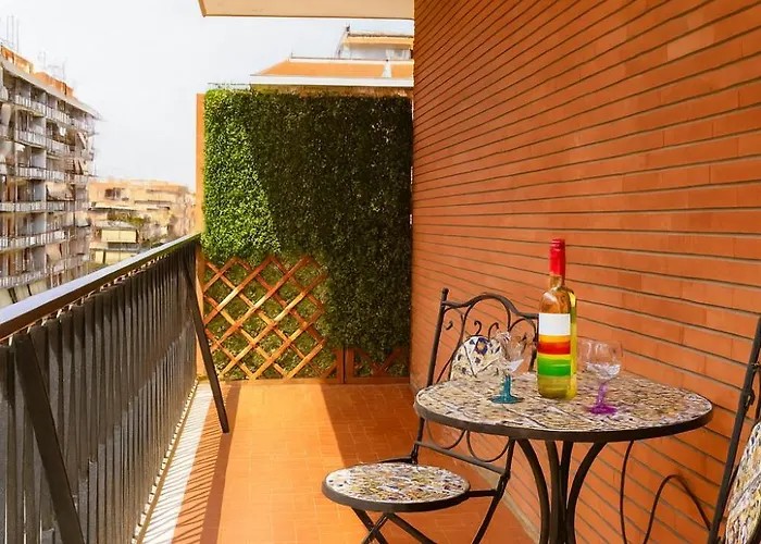 Bed Cinecitta' Alojamento de Acomodação e Pequeno-almoço Roma